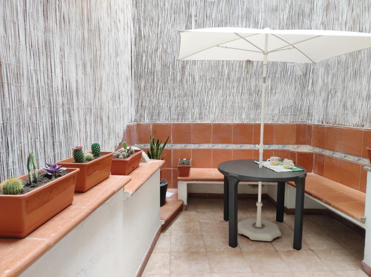 Ferienwohnung Loft Con Cortiletto - 100 Meters From The Beach Cefalù Exterior foto