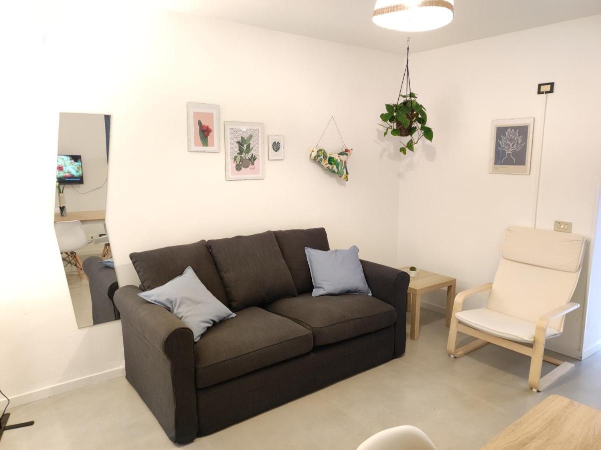 Ferienwohnung Loft Con Cortiletto - 100 Meters From The Beach Cefalù Exterior foto