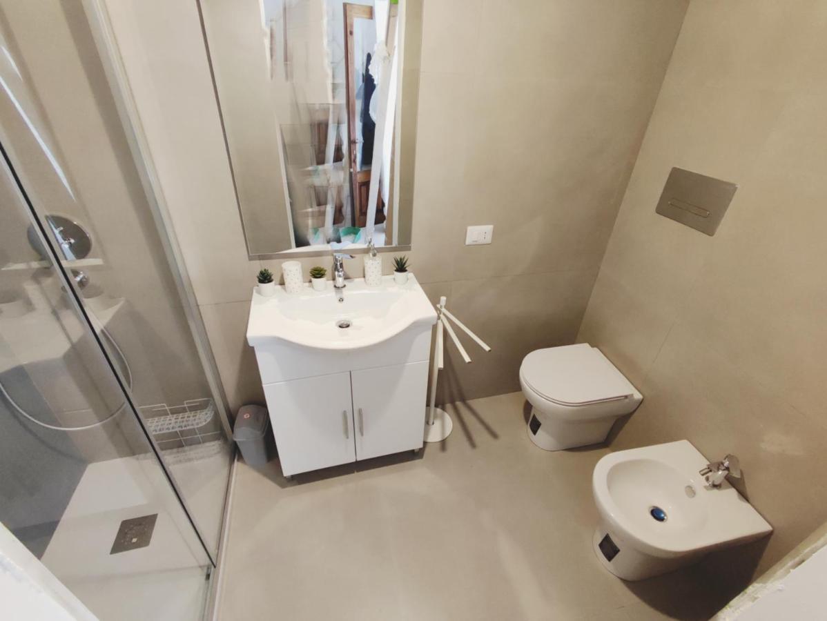 Ferienwohnung Loft Con Cortiletto - 100 Meters From The Beach Cefalù Exterior foto