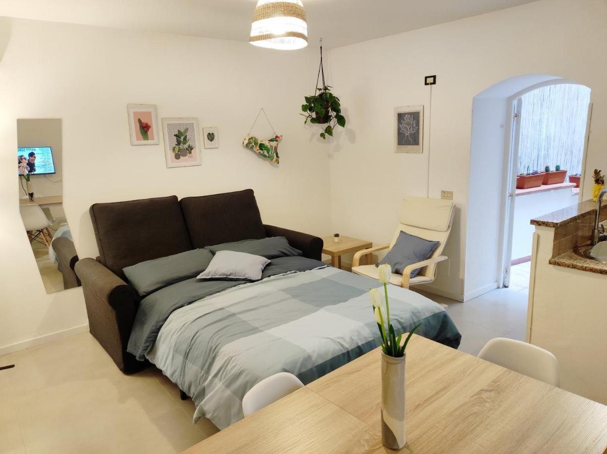 Ferienwohnung Loft Con Cortiletto - 100 Meters From The Beach Cefalù Exterior foto