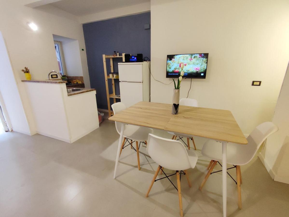Ferienwohnung Loft Con Cortiletto - 100 Meters From The Beach Cefalù Exterior foto